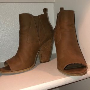 London Rebel size 9